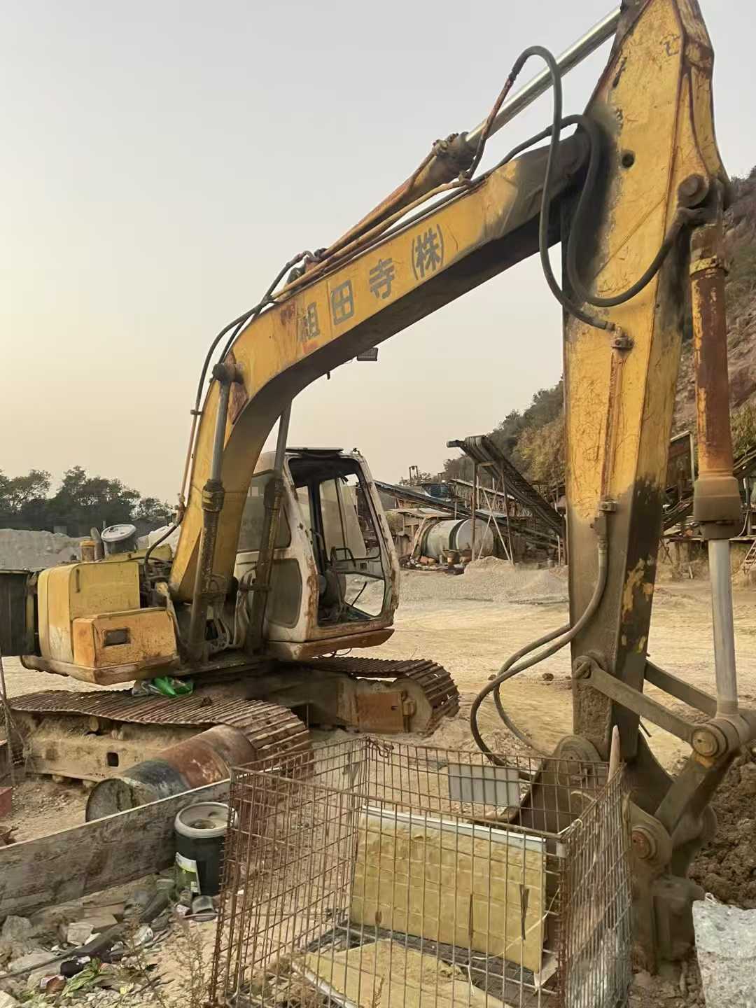 Buy Sumitomo SH120 Used Excavator / 4 Used Sumitomo SH120 Excavator 2016 Model / 4