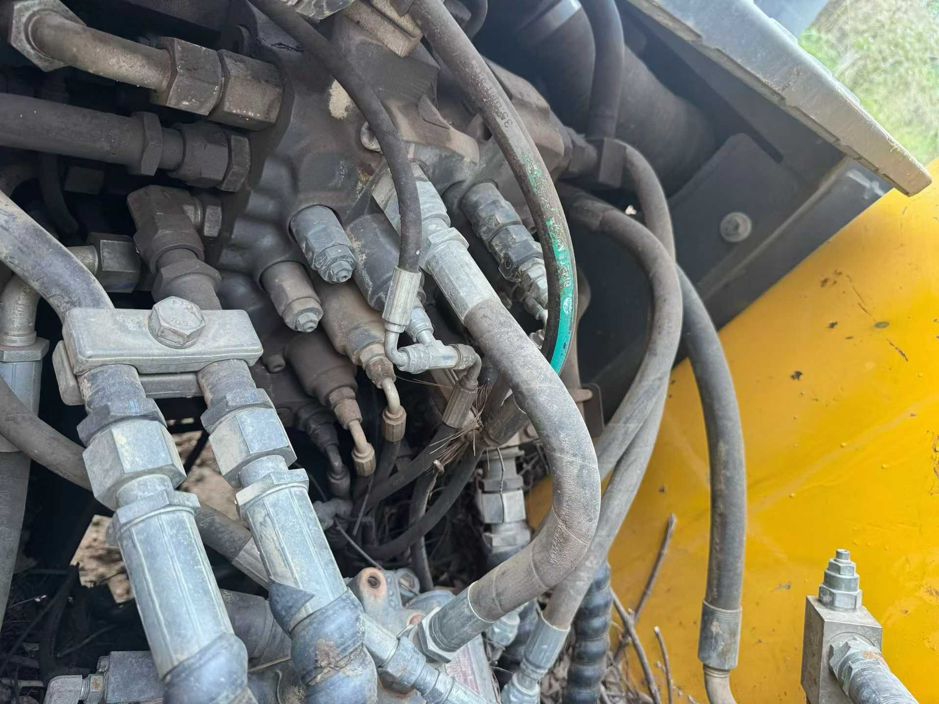 Buy Volvo EC20 Used Excavator / 1