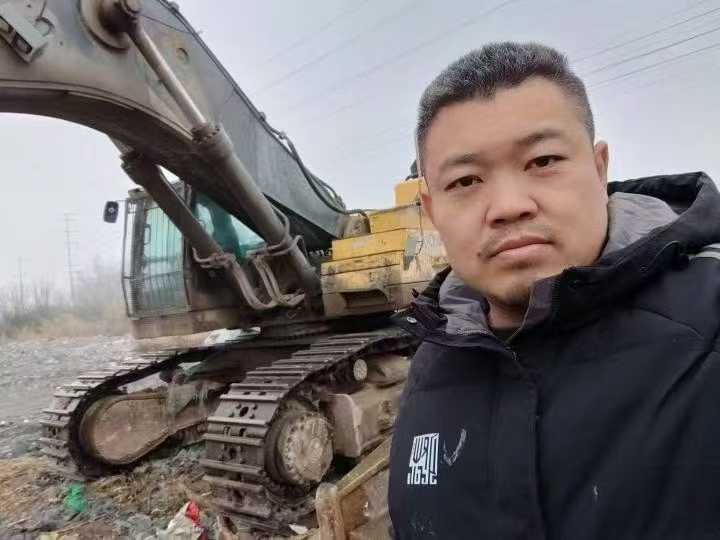 Buy Volvo EW70 Used Excavator / 1