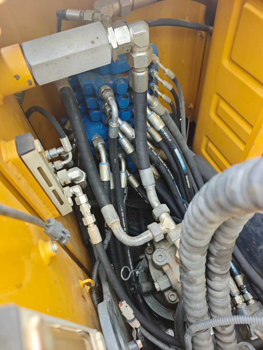 Buy XCMG XE75DA Used Excavator / 7 Used XCMG XE75DA Excavator 2019 Model / 7