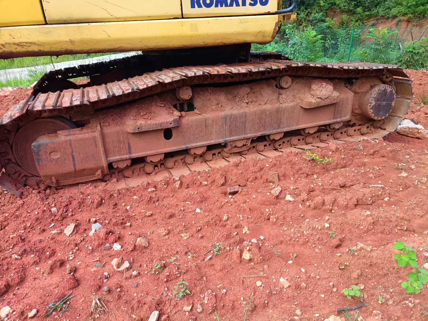 Buy Komatsu PC200 Used Excavator / 1