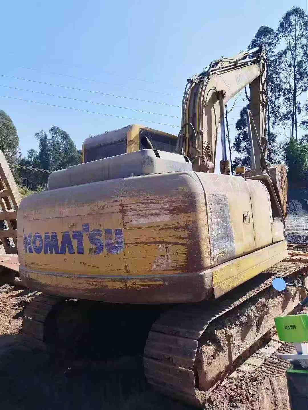 Buy Komatsu PC130-8 Used Excavator / 1