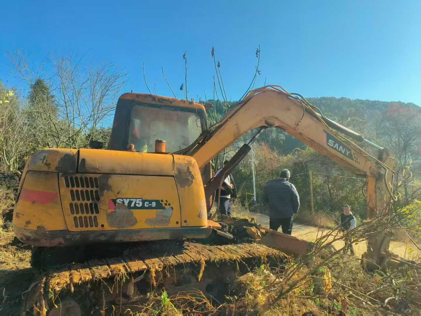 Buy Sany SY75 Used Excavator / 1