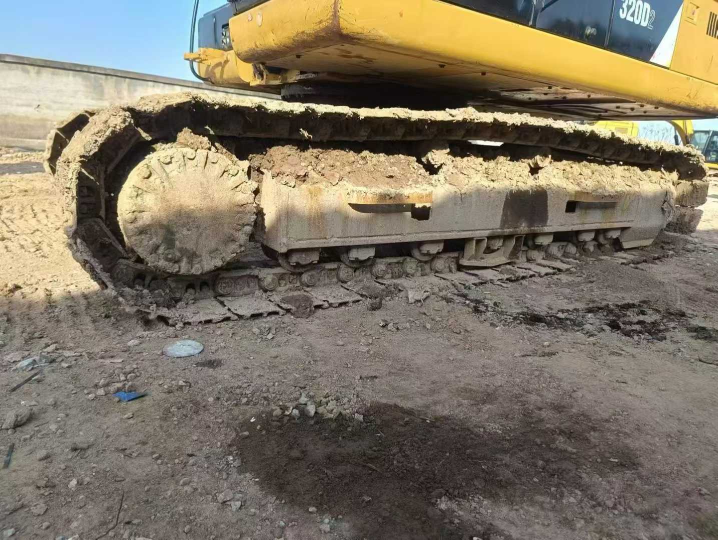 Buy Caterpillar CT20 Used Excavator / 4 Used Caterpillar CT20 Excavator 2014 Model / 4