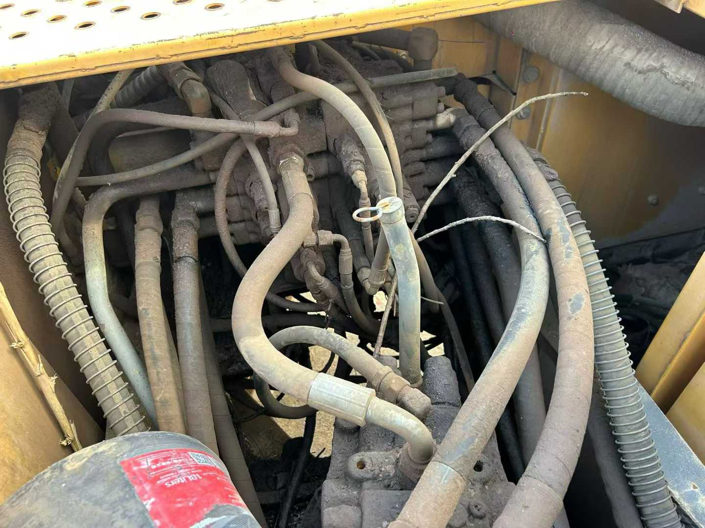 Buy Volvo EW210C Used Excavator / 7 Used Volvo EW210C Excavator 2010 Model / 7