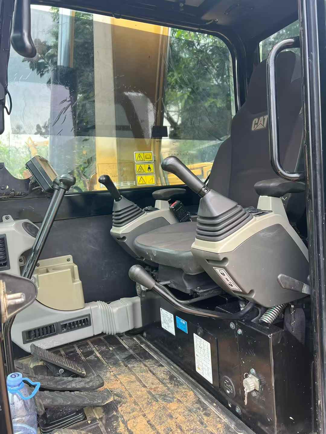 Buy Caterpillar 307V2 Used Excavator / 7 Used Caterpillar 307V2 Excavator 2016 Model / 7