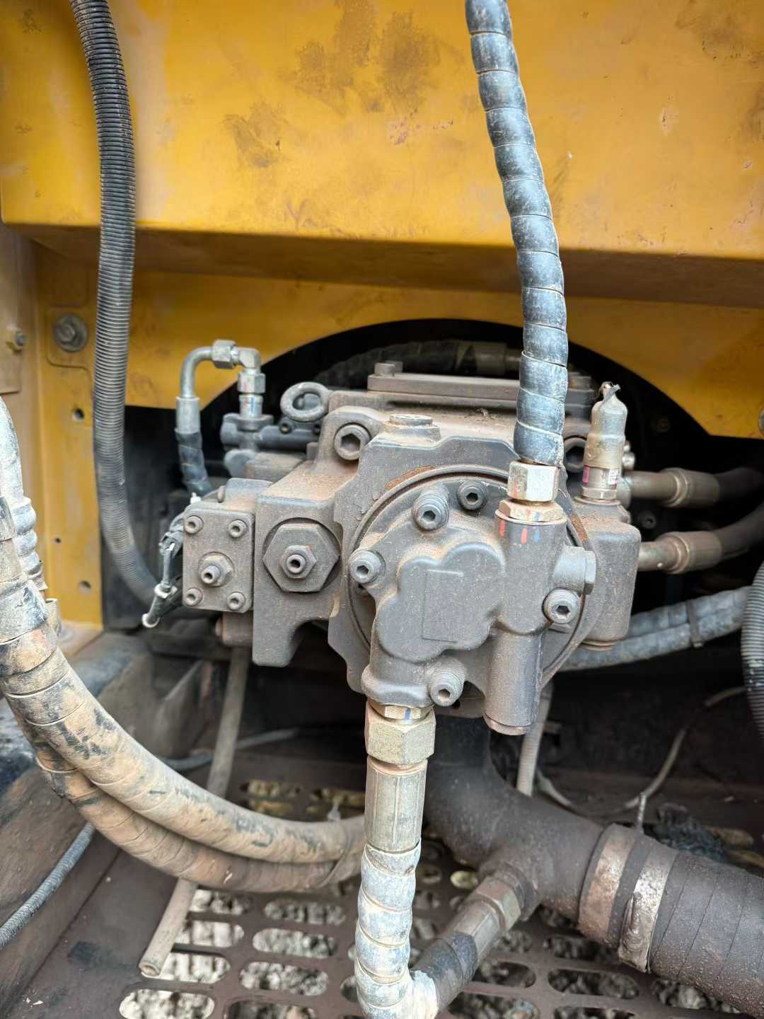 Buy Sany SY135 Used Excavator / 7 Used Sany SY135 Excavator 2021 Model / 7