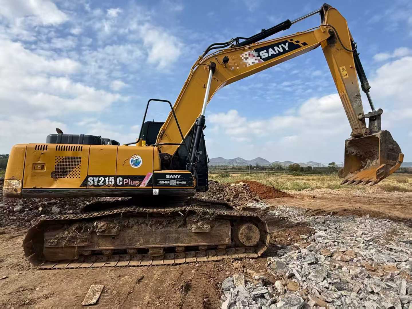 Used Sany SY200H Excavator 2021 Model / 3