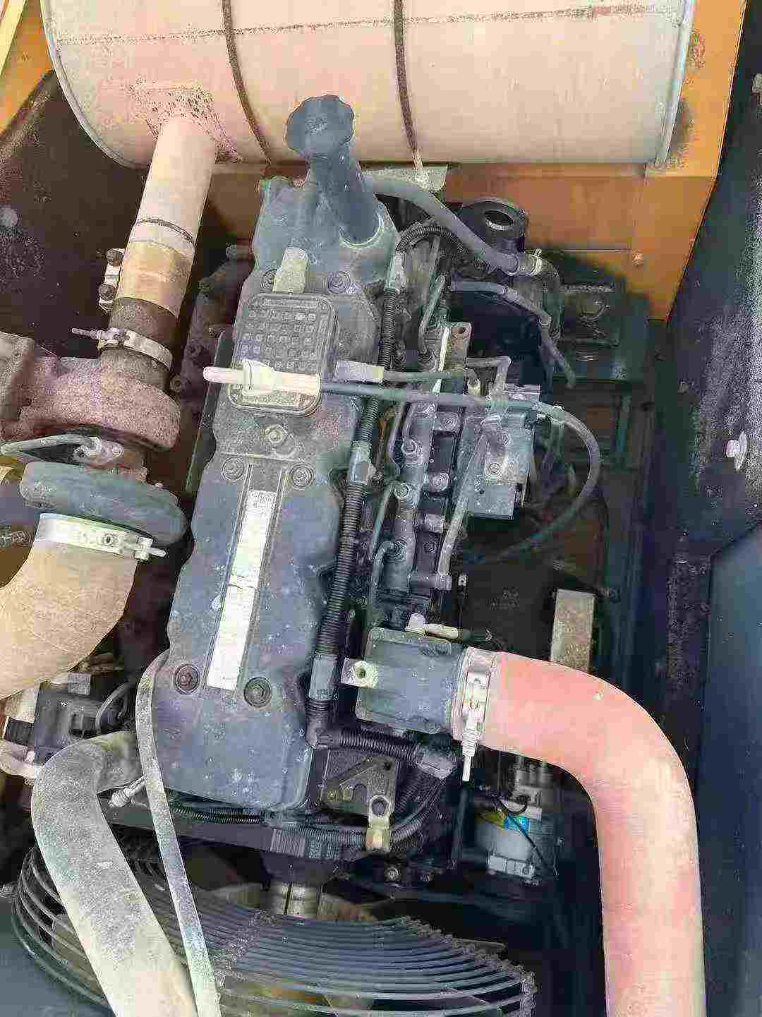 Buy Hyundai R215VS Used Excavator / 3 Used Hyundai R215VS Excavator 2018 Model / 3