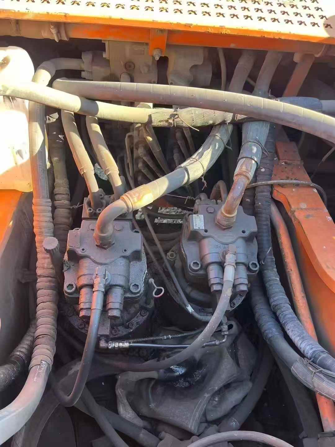 Buy Doosan DX500 Used Excavator / 1