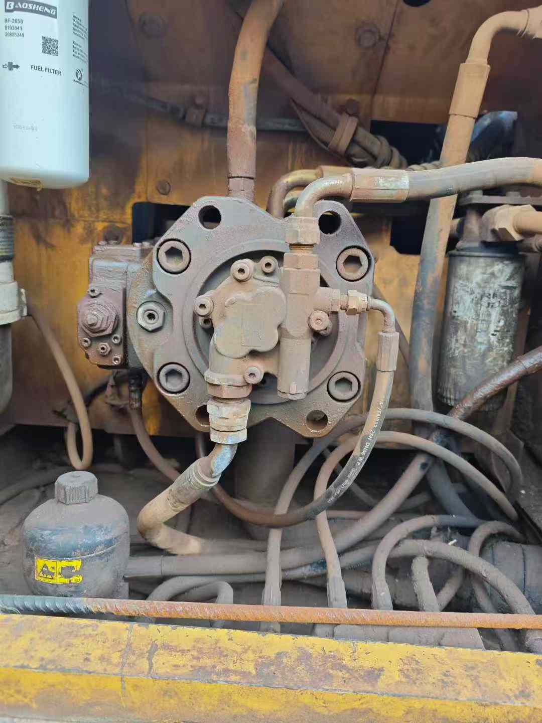 Buy Volvo EW210C Used Excavator / 7 Used Volvo EW210C Excavator 2011 Model / 7