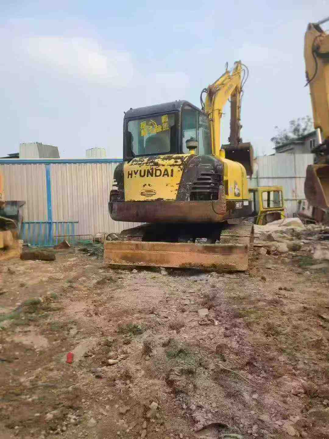 Buy Hyundai HX60 Used Excavator / 6 Used Hyundai HX60 Excavator 2014 Model / 6