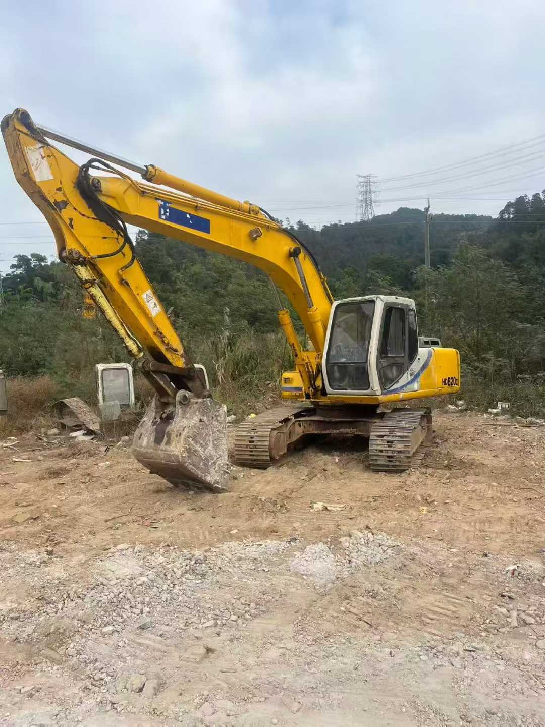 Buy Sumitomo SH200A2 Used Excavator / 1