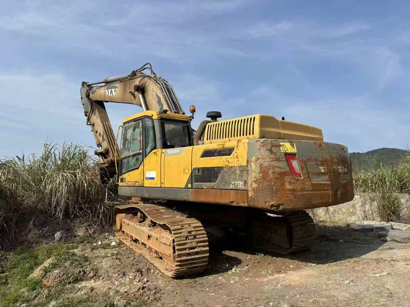 Buy Volvo EW50 Used Excavator / 3 Used Volvo EW50 Excavator 2019 Model / 3