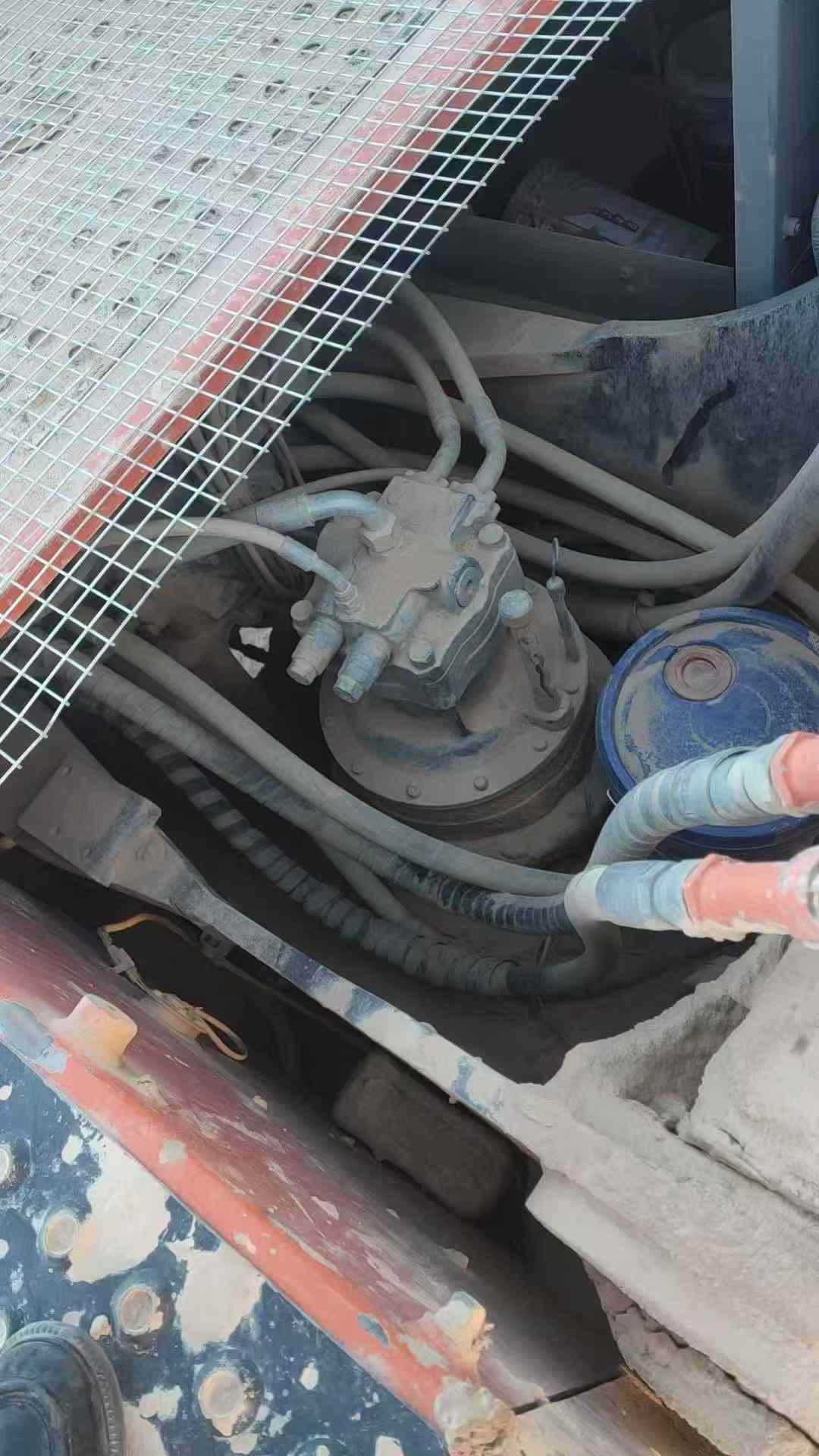 Buy Hitachi ZX60 Used Excavator / 2 Used Hitachi ZX60 Excavator 2014 Model / 2