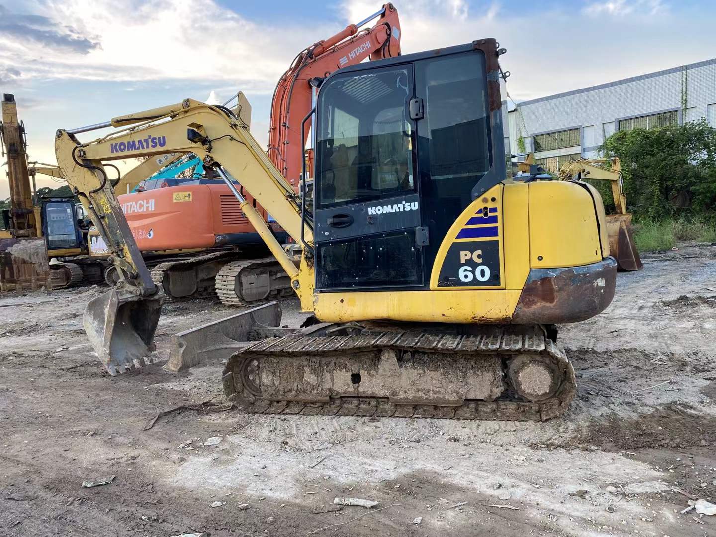 Buy Komatsu PC56-7 Used Excavator / 1