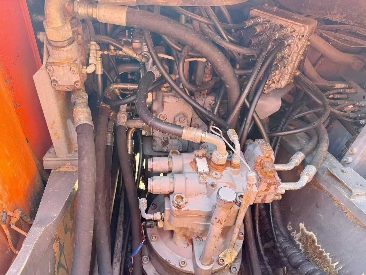 Buy Hitachi ZAXIS200 Used Excavator / 6 Used Hitachi ZAXIS200 Excavator 2016 Model / 6