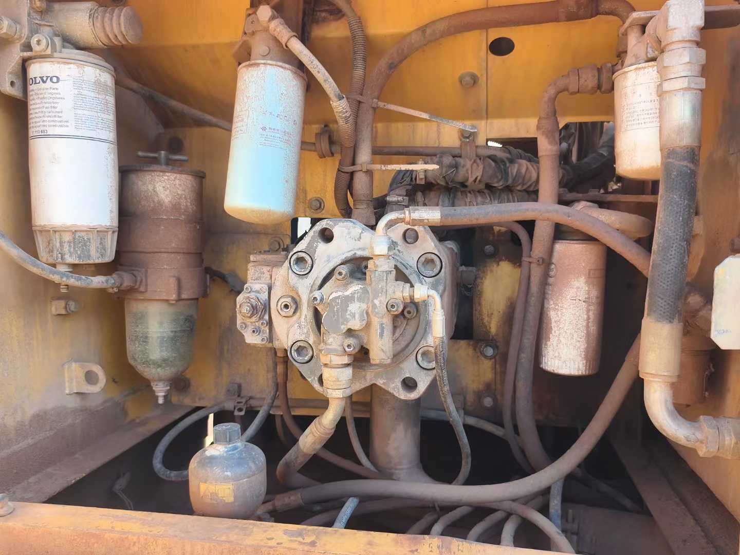 Buy Volvo EC20 Used Excavator / 7 Used Volvo EC20 Excavator 2016 Model / 7