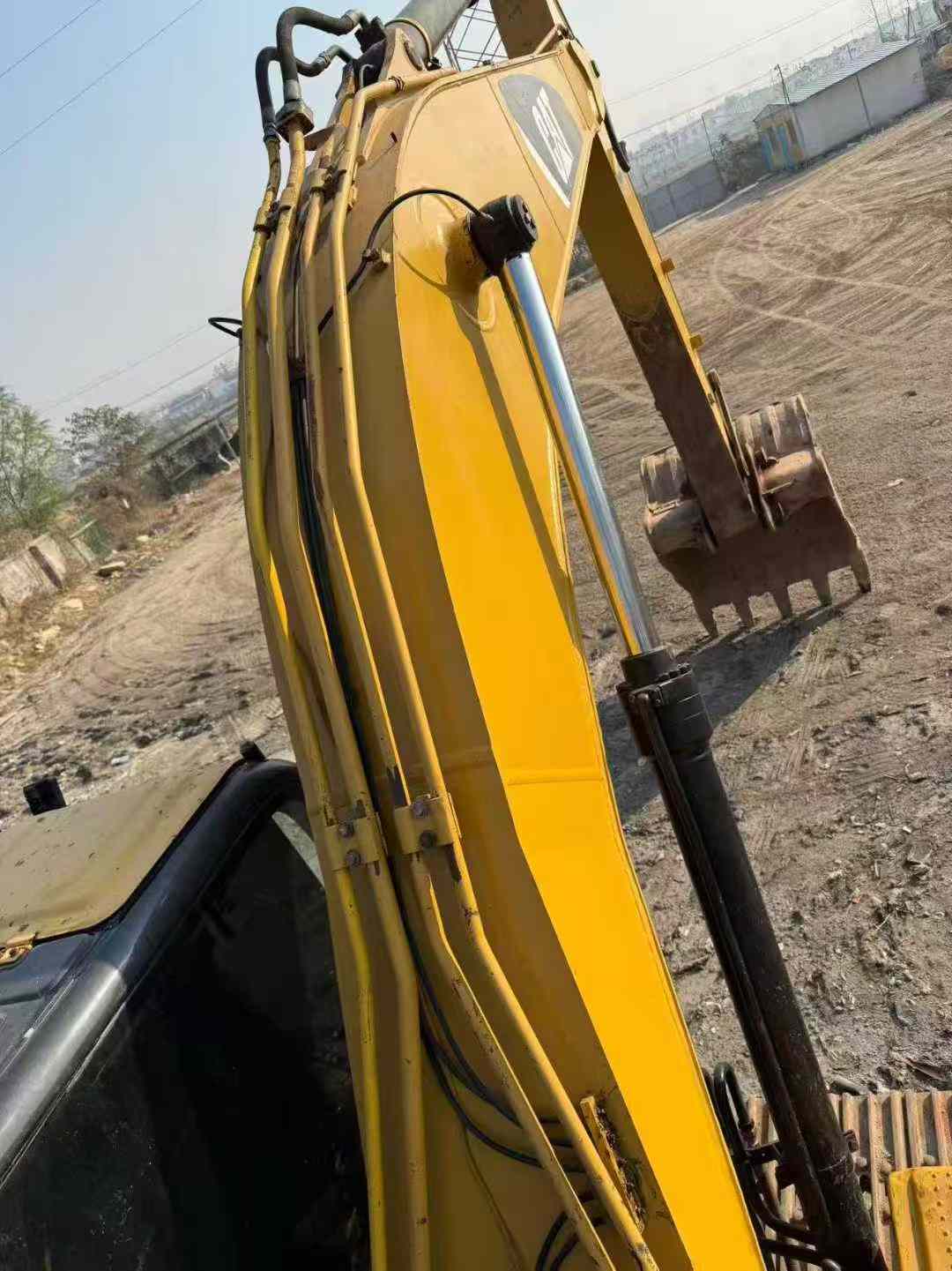 Buy Caterpillar 323DL Used Excavator / 2 Used Caterpillar 323DL Excavator 2012 Model / 2