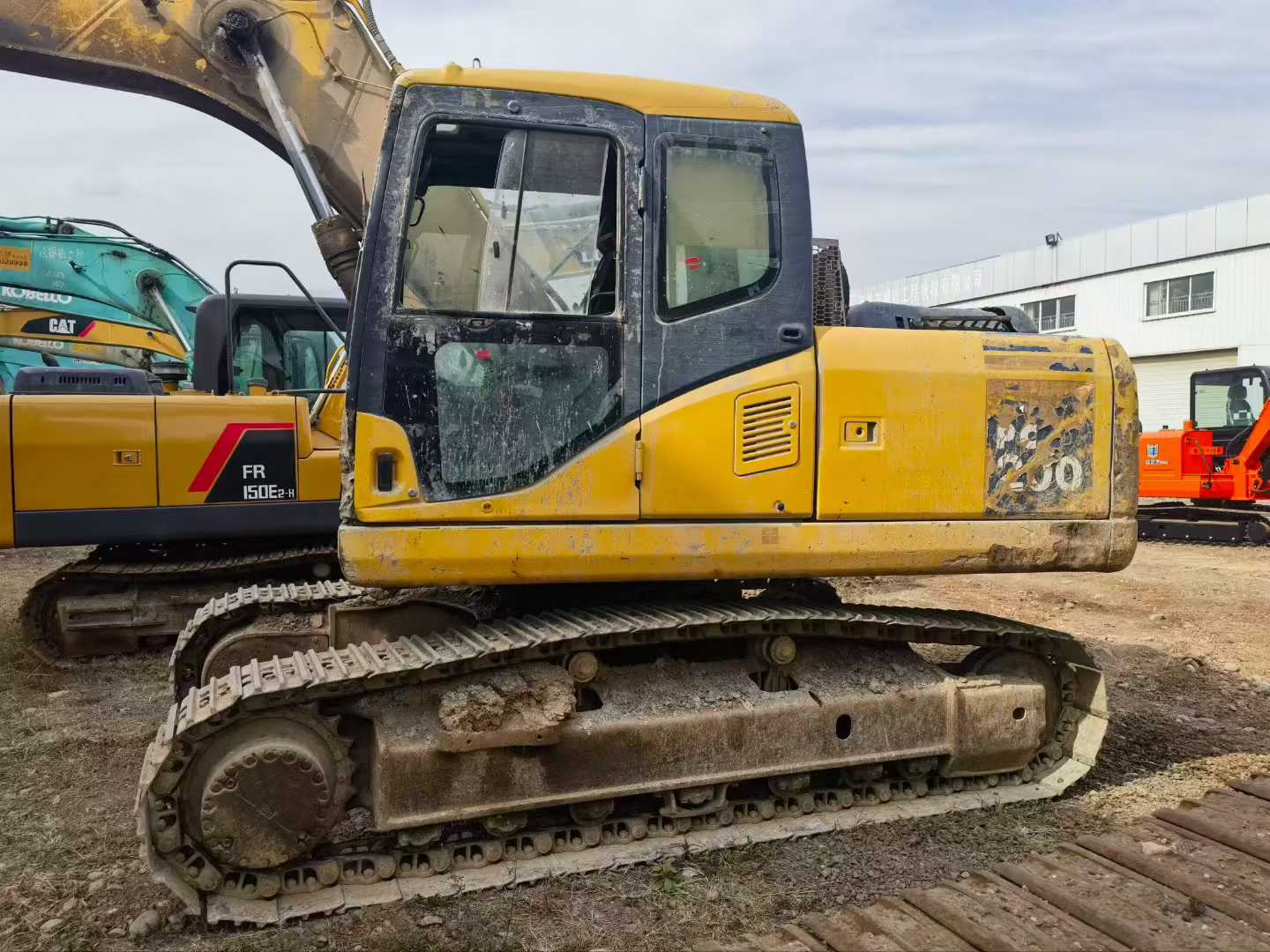 Buy Komatsu PW160-7 Used Excavator / 1
