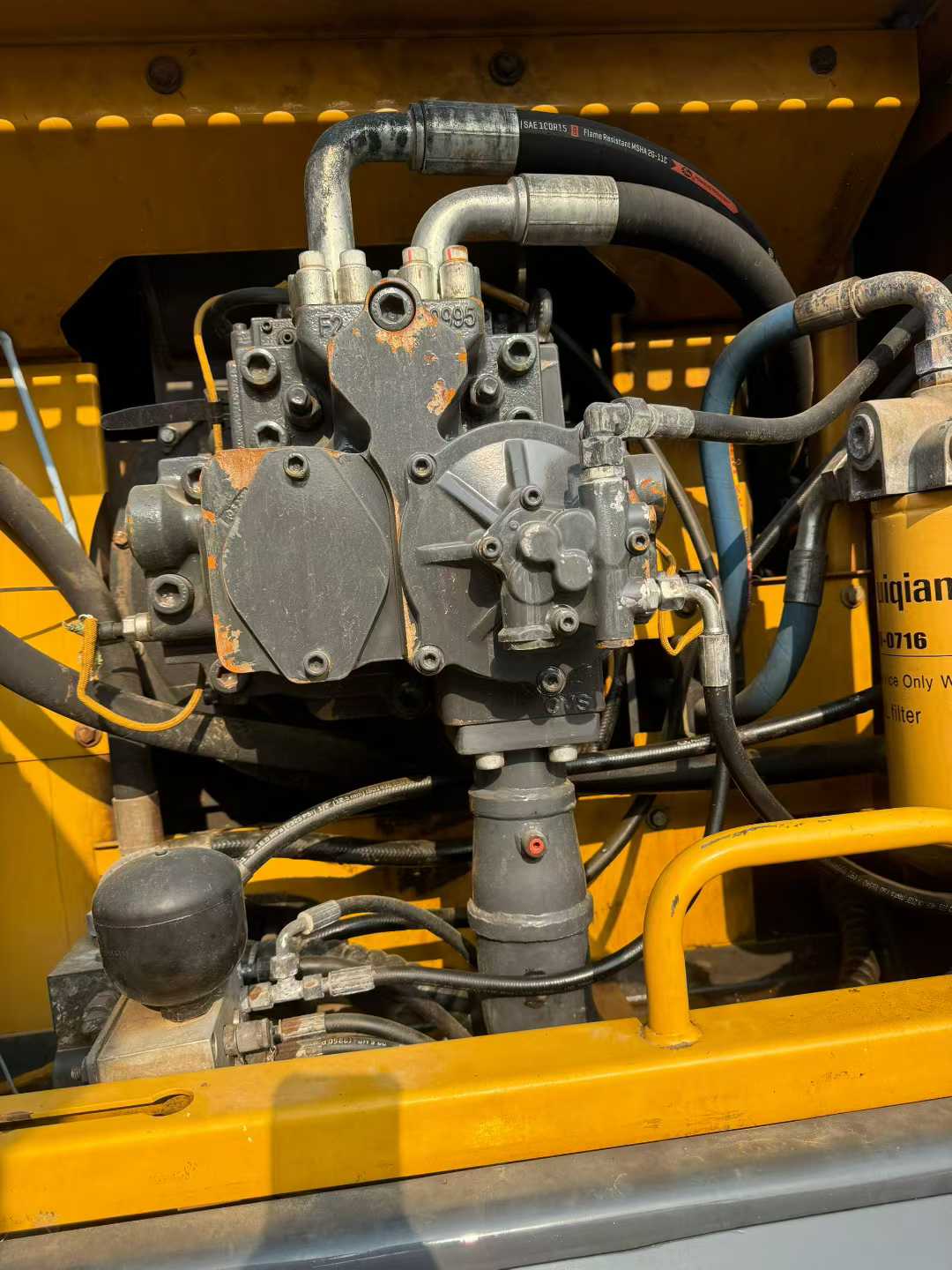 Buy XCMG LW550KV Used Excavator / 3 Used XCMG LW550KV Excavator 2021 Model / 3