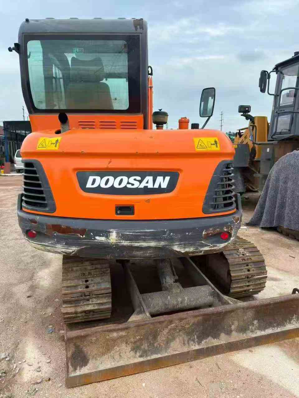 Buy Doosan DX60 Used Excavator / 7 Used Doosan DX60 Excavator 2021 Model / 7