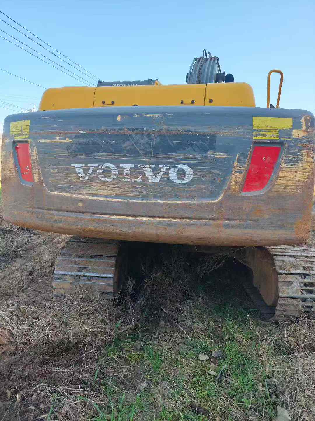 Buy Volvo EW210C Used Excavator / 9 Used Volvo EW210C Excavator 2011 Model / 9