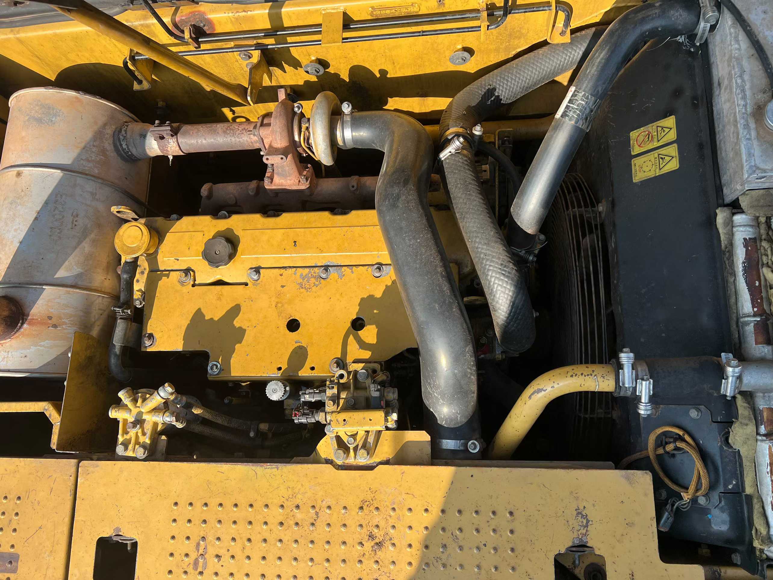 Buy Caterpillar 320D Used Excavator / 3 Used Caterpillar 320D Excavator 2016 Model / 3