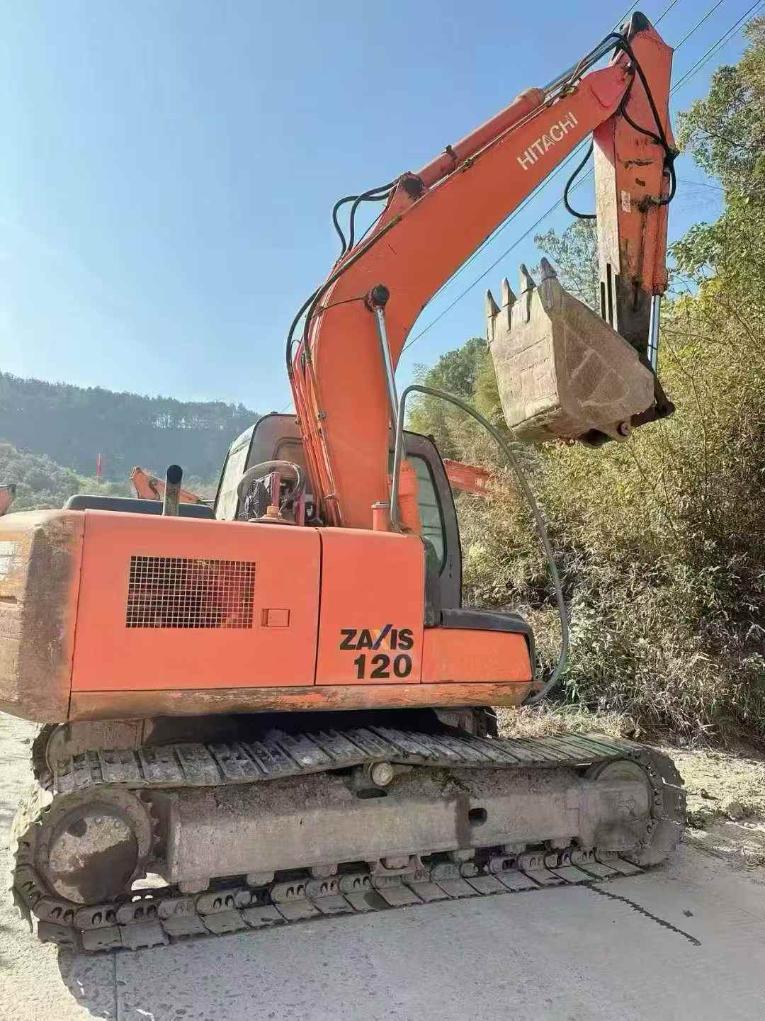 Buy Hitachi ZX120 Used Excavator / 1