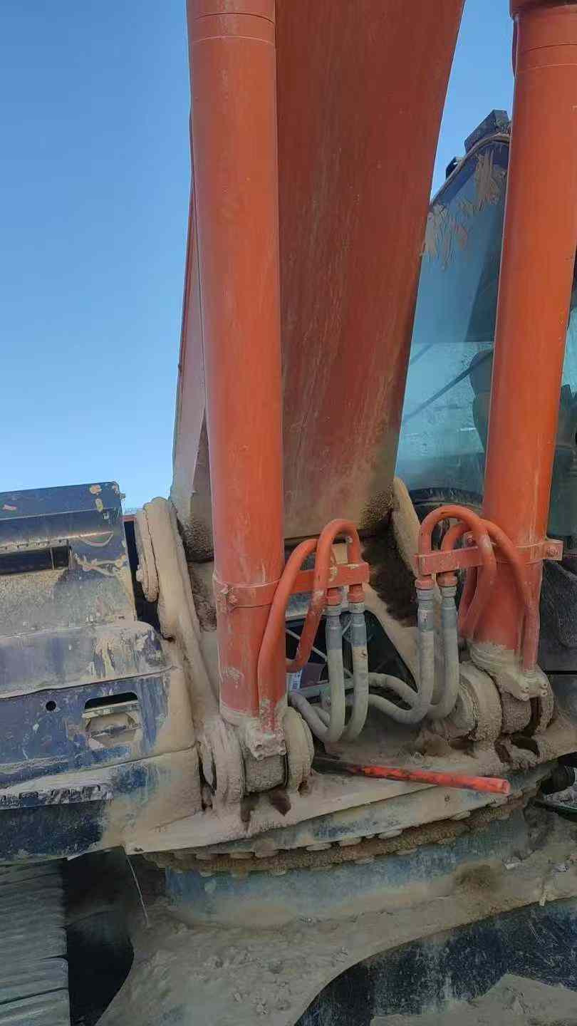 Buy Hitachi ZX60 Used Excavator / 6 Used Hitachi ZX60 Excavator 2014 Model / 6