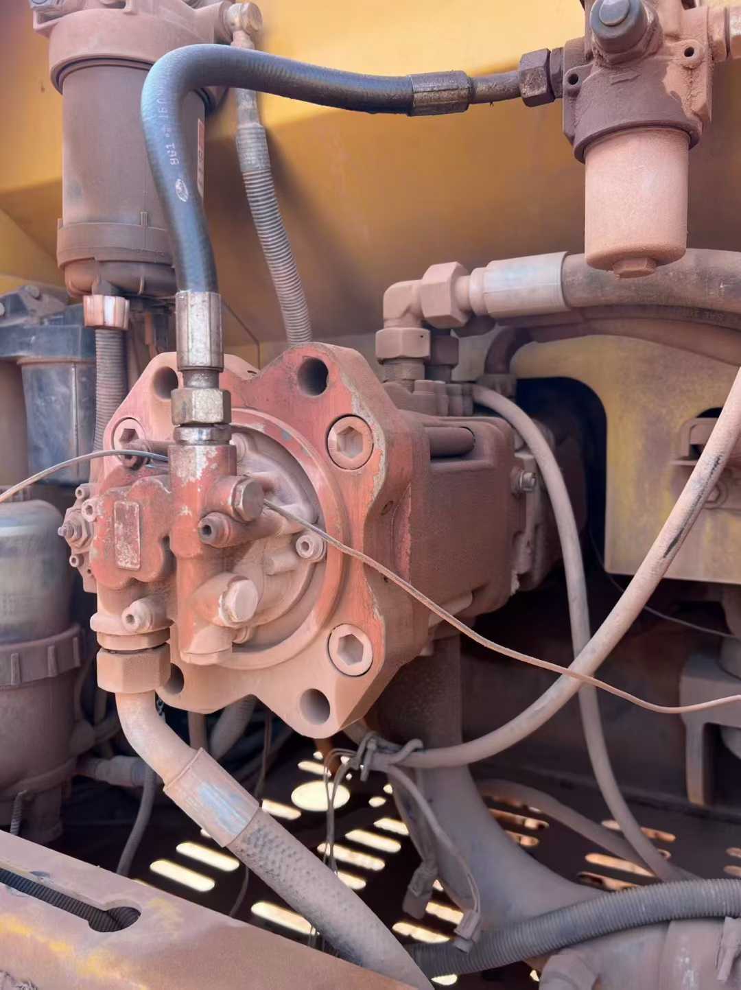 Buy XCMG LW200 Used Excavator / 4 Used XCMG LW200 Excavator 2019 Model / 4