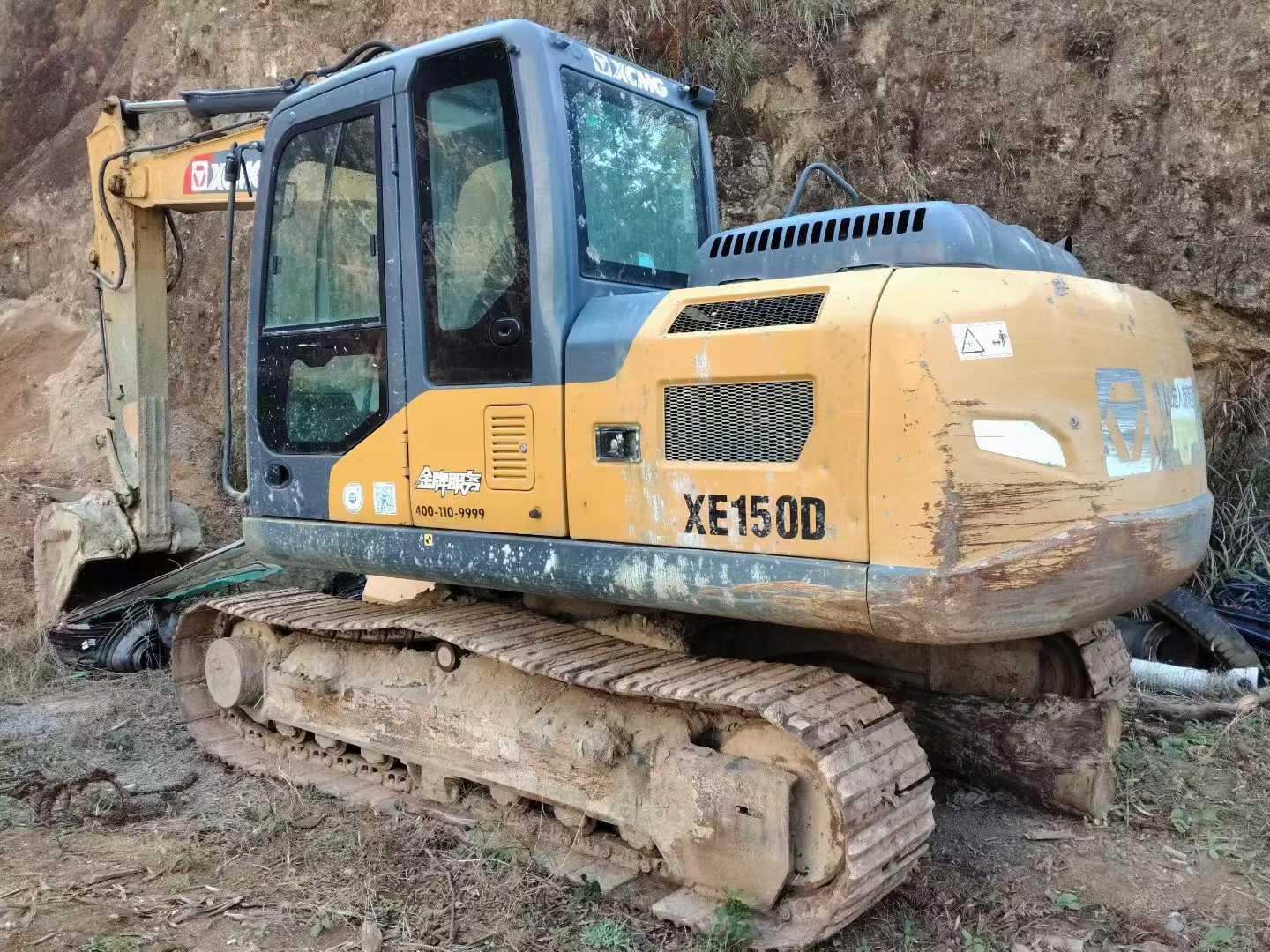 Buy XCMG LW220 Used Excavator / 3 Used XCMG LW220 Excavator 2022 Model / 3