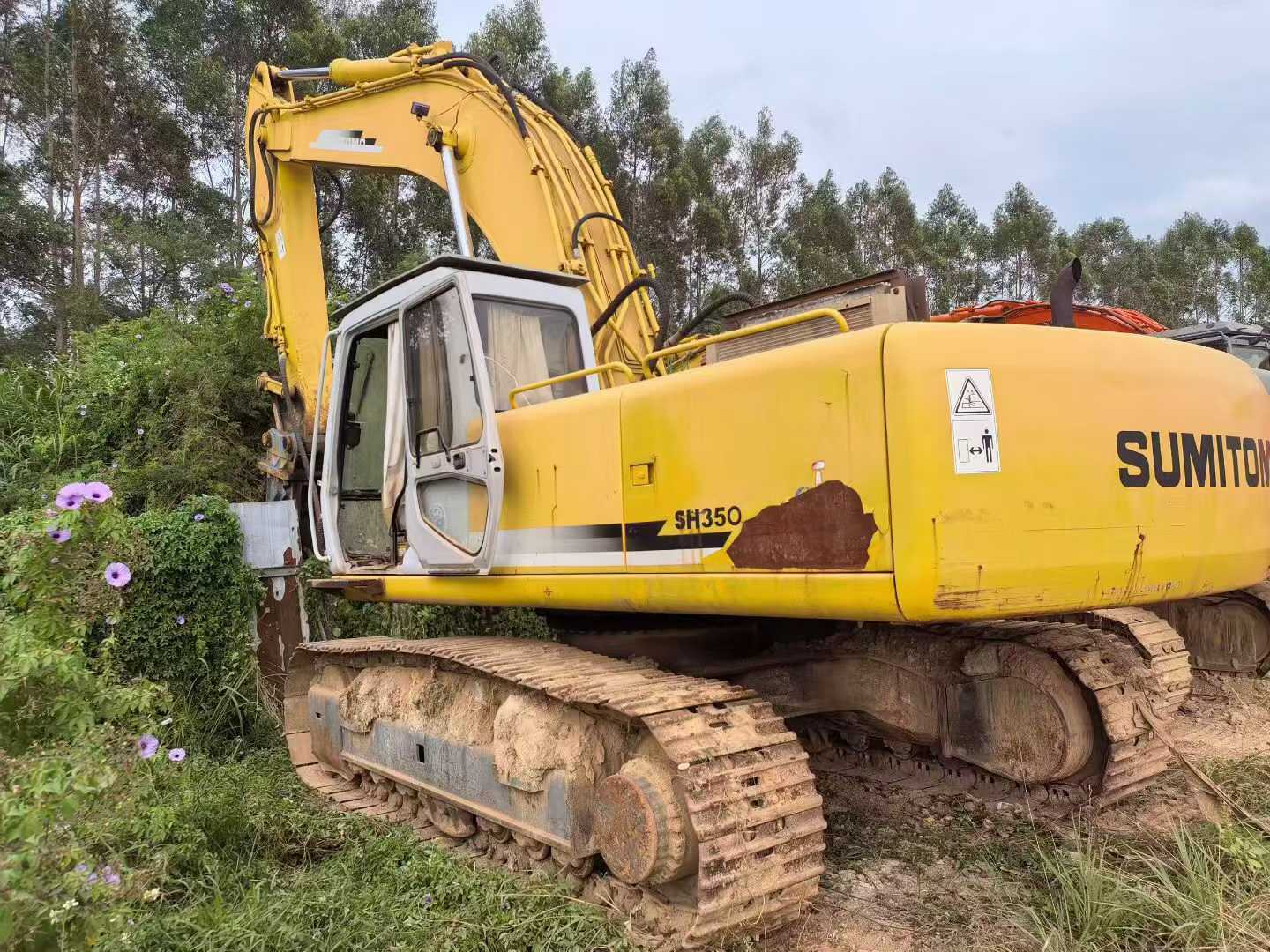 Buy Sumitomo NS-35 Used Excavator / 1