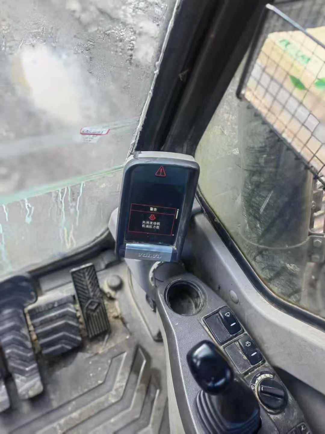 Buy Volvo EC200 Used Excavator / 9 Used Volvo EC200 Excavator 2018 Model / 9