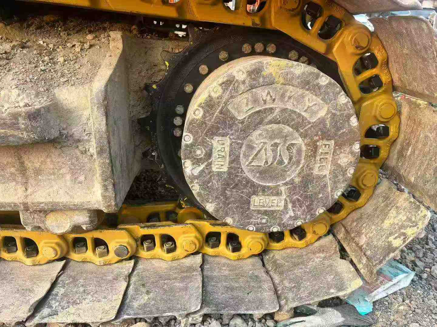 Buy Hyundai R215-7C Used Excavator / 7 Used Hyundai R215-7C Excavator 2016 Model / 7