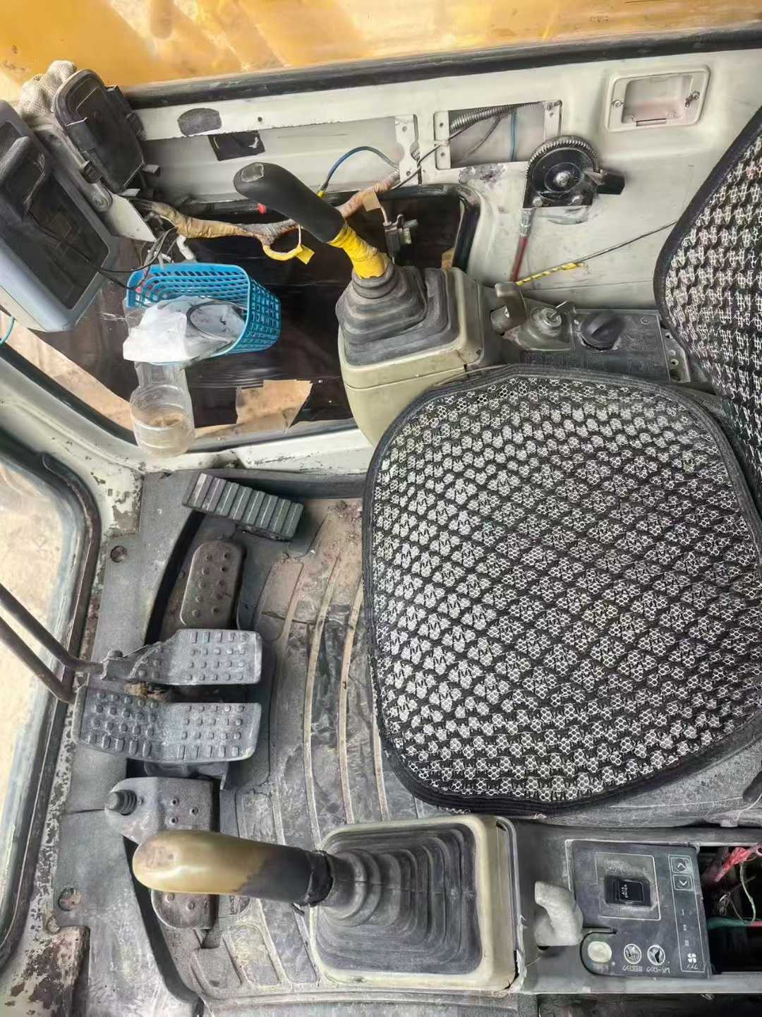 Buy Sumitomo SH200A2 Used Excavator / 5 Used Sumitomo SH200A2 Excavator 2016 Model / 5