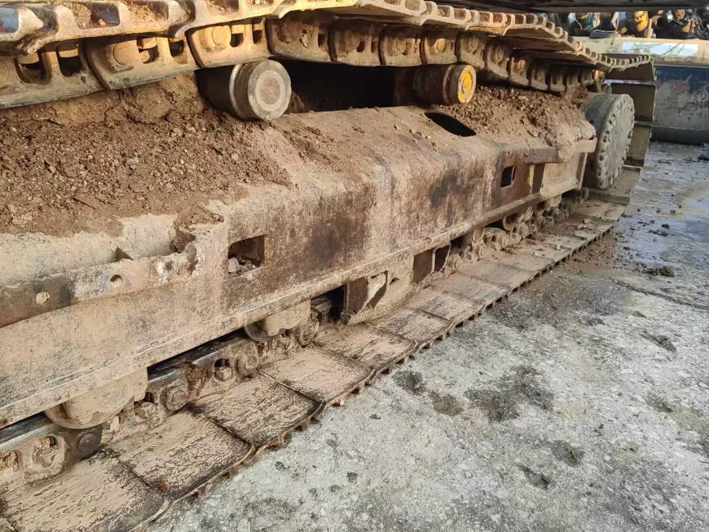 Buy Caterpillar 320D Used Excavator / 2 Used Caterpillar 320D Excavator 2016 Model / 2