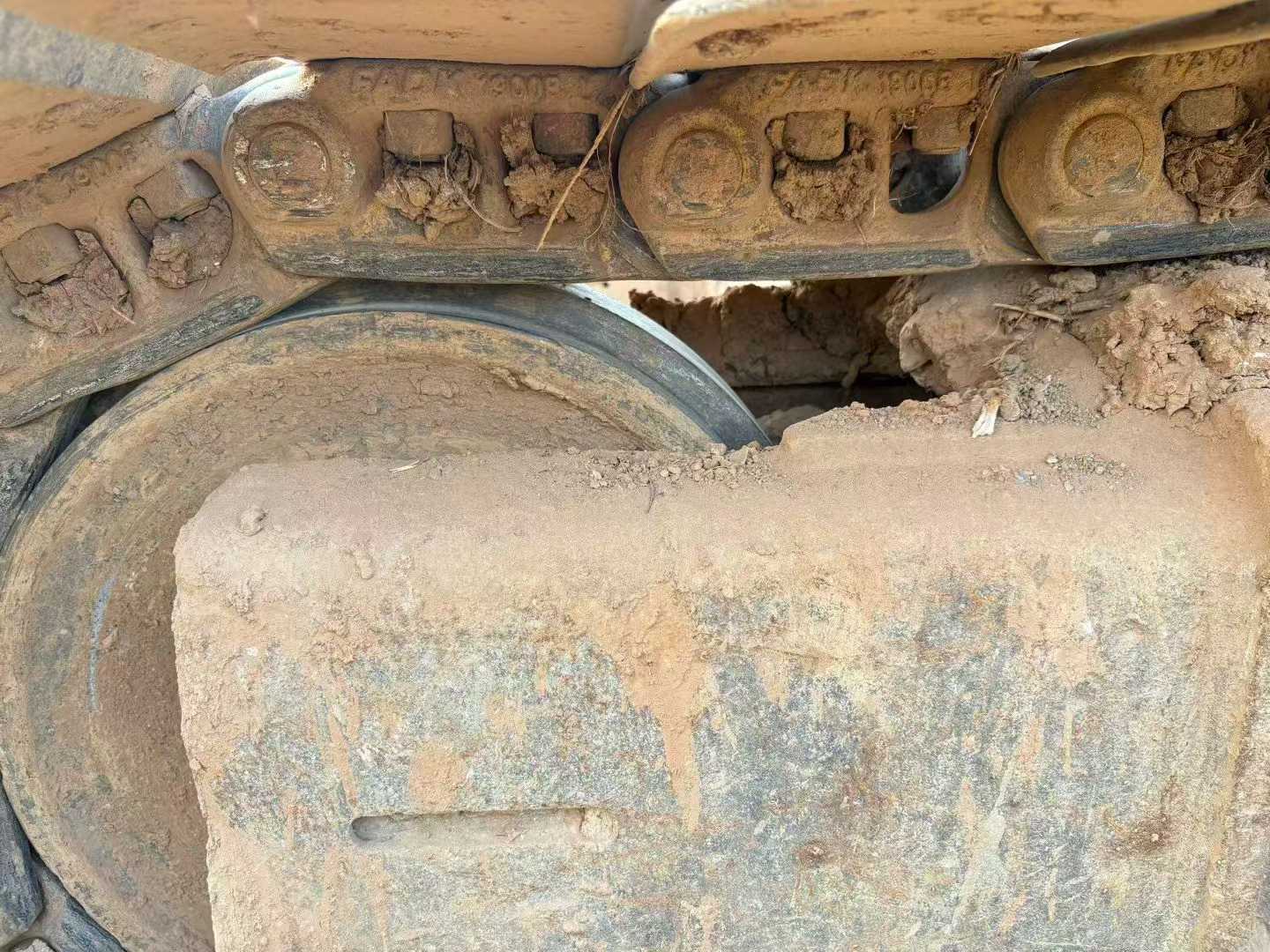 Buy Kobelco SK210 Used Excavator / 7 Used Kobelco SK210 Excavator 2015 Model / 7