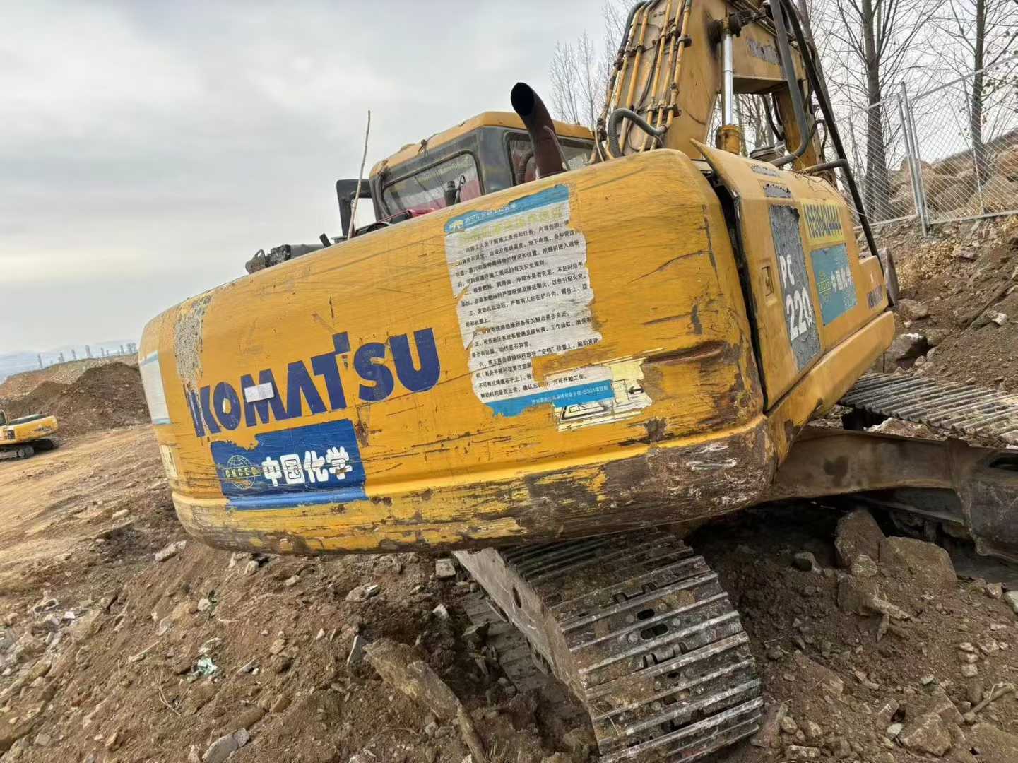 Buy Komatsu PW200-7 Used Excavator / 1