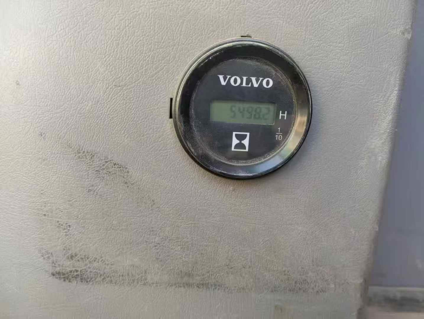 Buy Volvo EC200 Used Excavator / 9 Used Volvo EC200 Excavator 2020 Model / 9