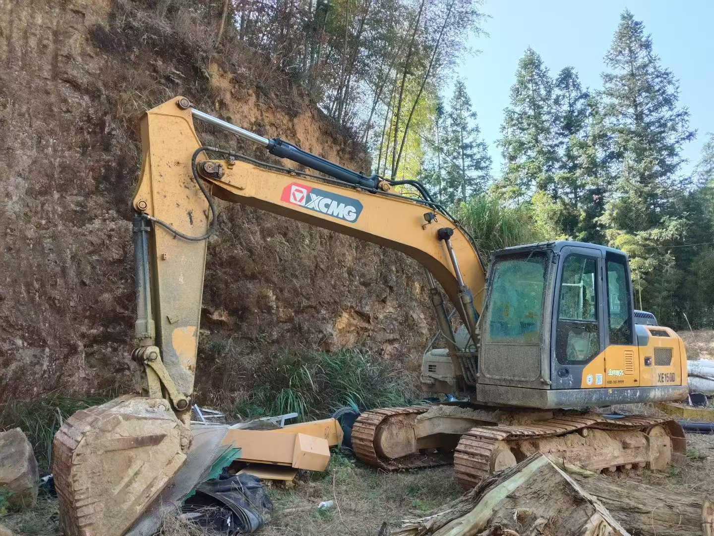 Buy XCMG LW220 Used Excavator / 1