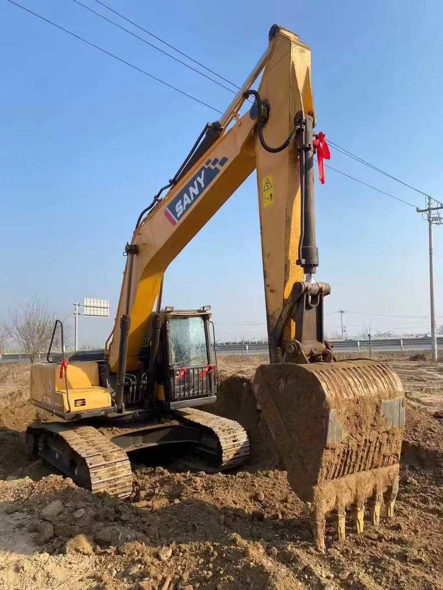 Buy Sany SY215W Used Excavator / 2 Used Sany SY215W Excavator 2016 Model / 2