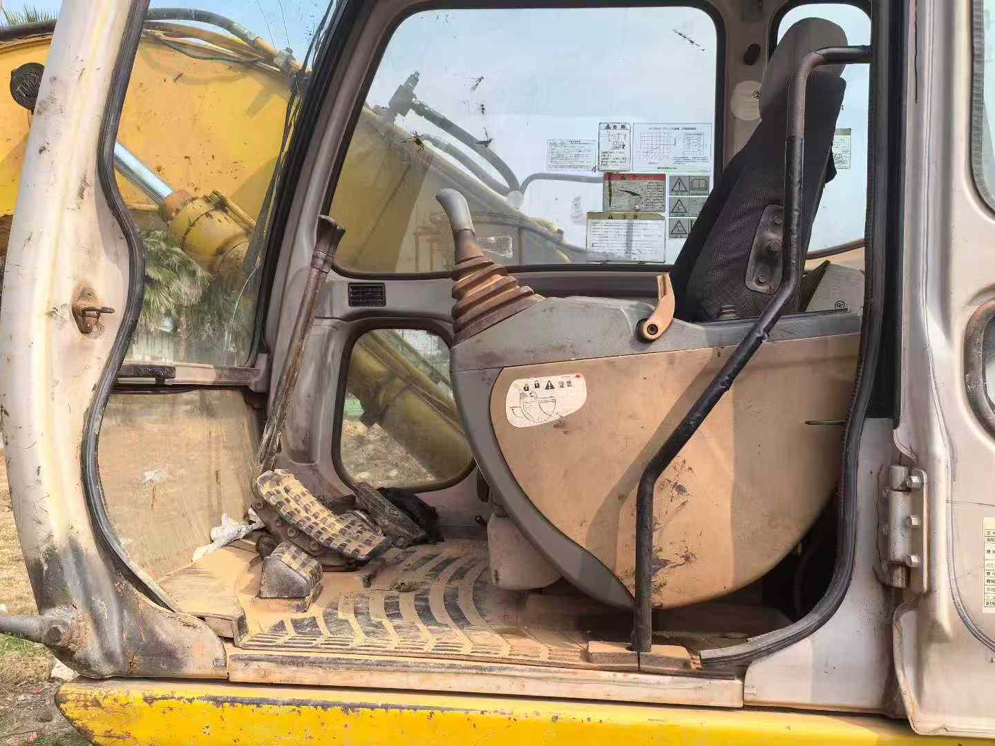 Buy Sumitomo SH120 Used Excavator / 5 Used Sumitomo SH120 Excavator 2016 Model / 5