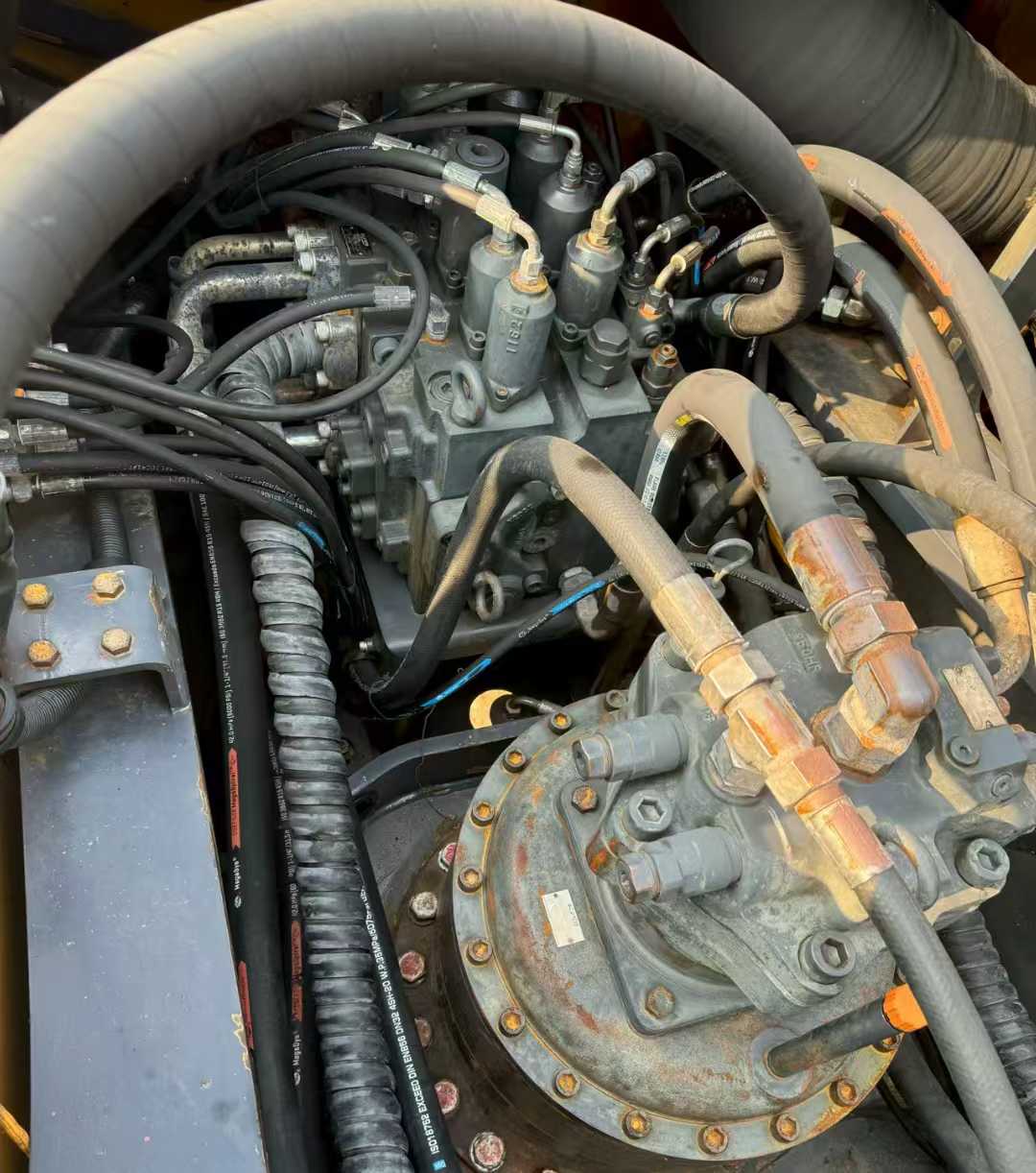 Buy XCMG LW550KV Used Excavator / 9 Used XCMG LW550KV Excavator 2021 Model / 9