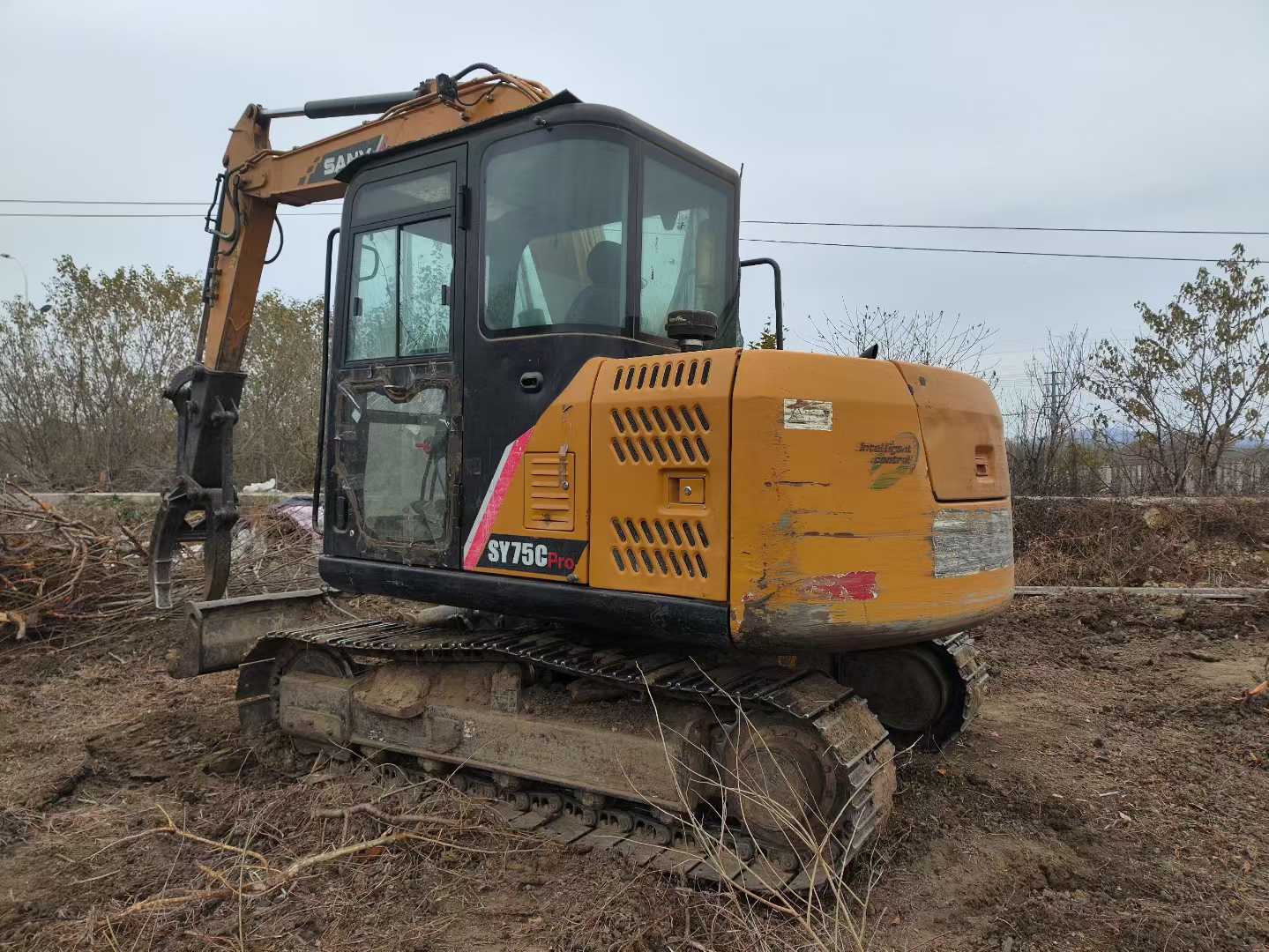 Buy Sany SY75 Used Excavator / 1