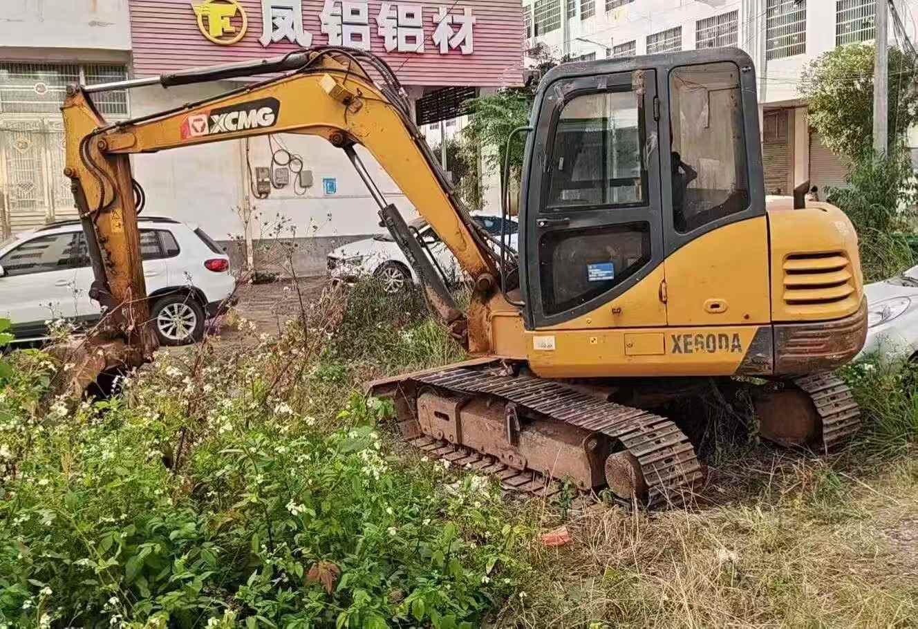Buy XCMG XE60DA Used Excavator / 3 Used XCMG XE60DA Excavator 2020 Model / 3