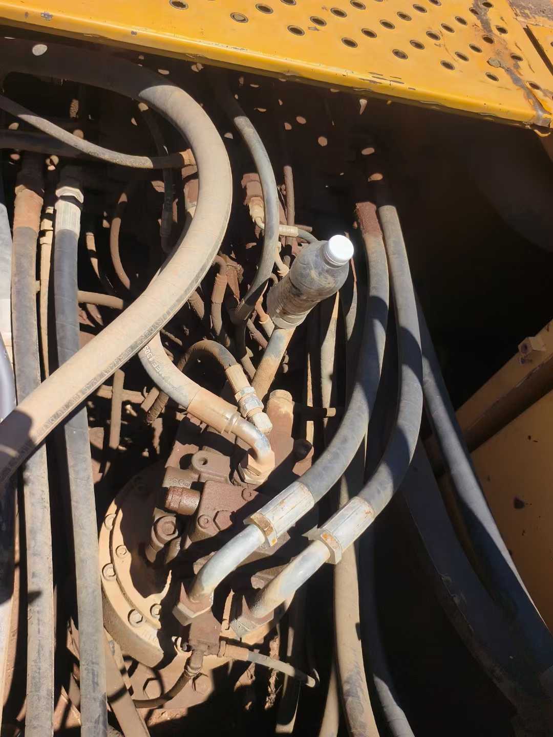 Buy Volvo EC20 Used Excavator / 9 Used Volvo EC20 Excavator 2016 Model / 9