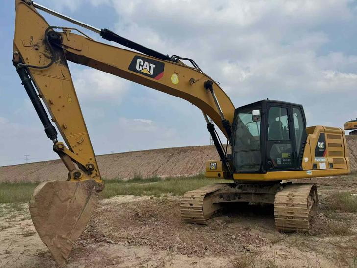Buy Caterpillar CT20 Used Excavator / 1