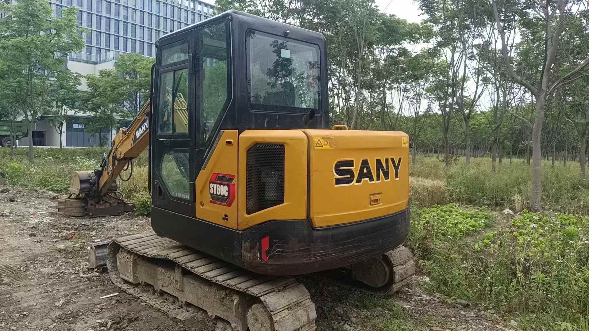 Buy Sany SY60 Used Excavator / 1