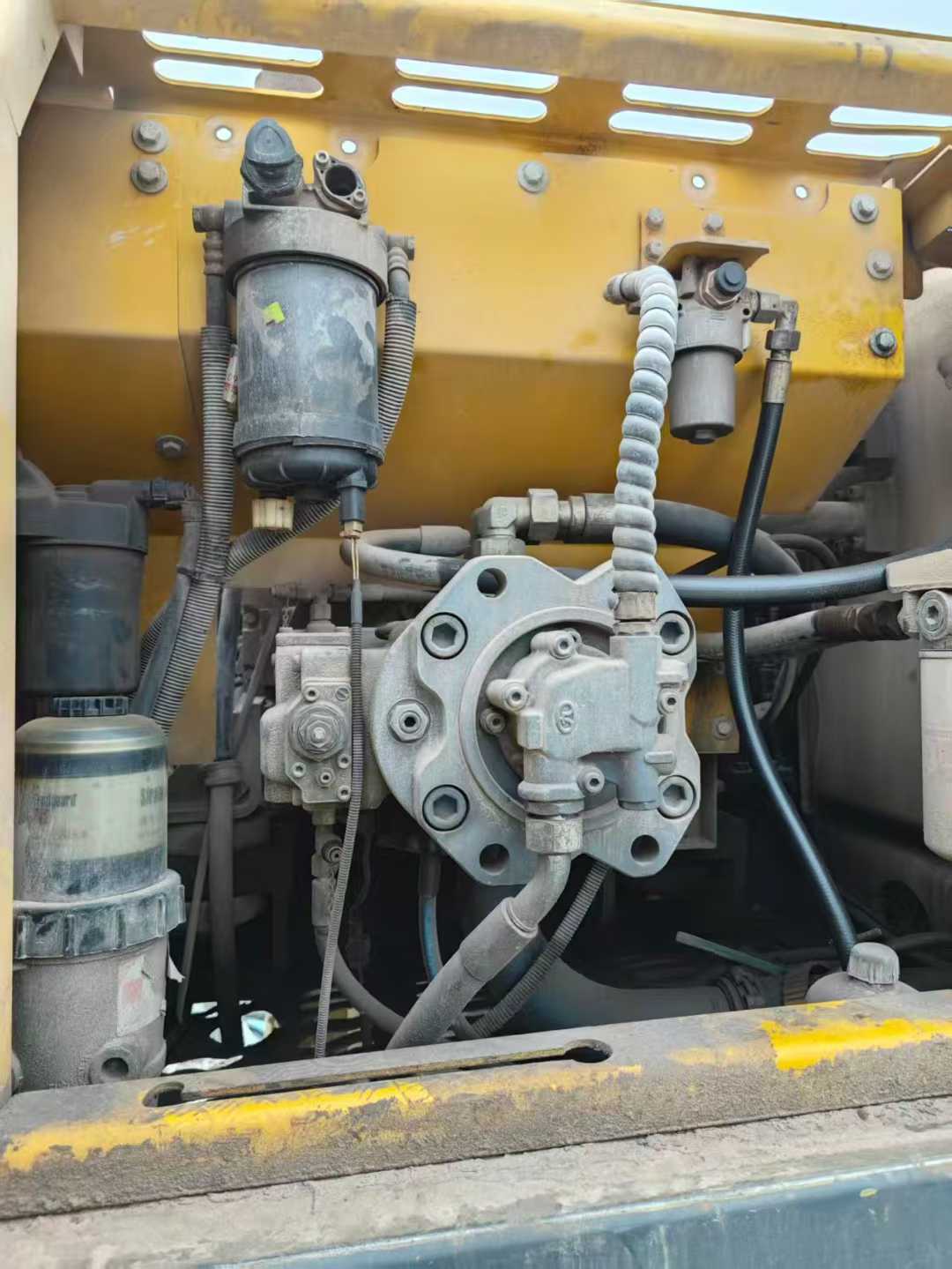 Buy XCMG LW200 Used Excavator / 7 Used XCMG LW200 Excavator 2016 Model / 7